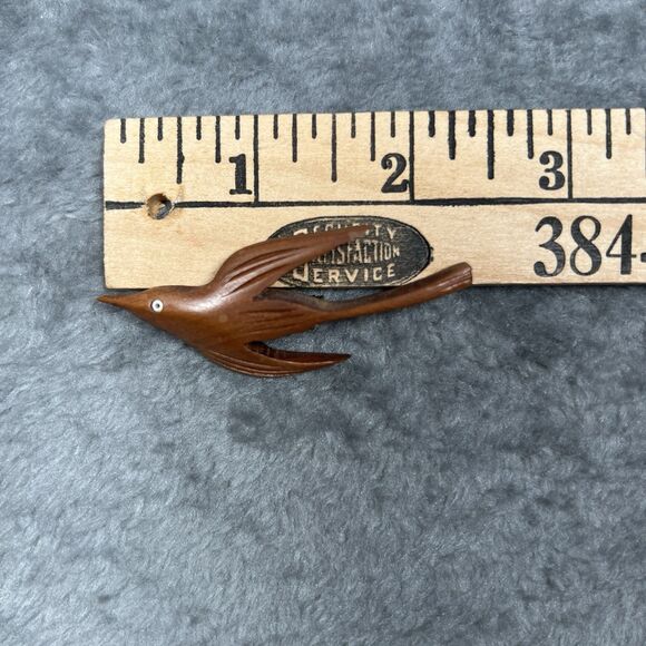 VTG MCM wooden bird pin 2.5 ins Swallow - Picture 3 of 5